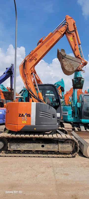 HITACHI ZX 75US-3 SẢN XUẤT. 2014 HITACHI ZX 75US-3 SẢN XUẤT. 2014