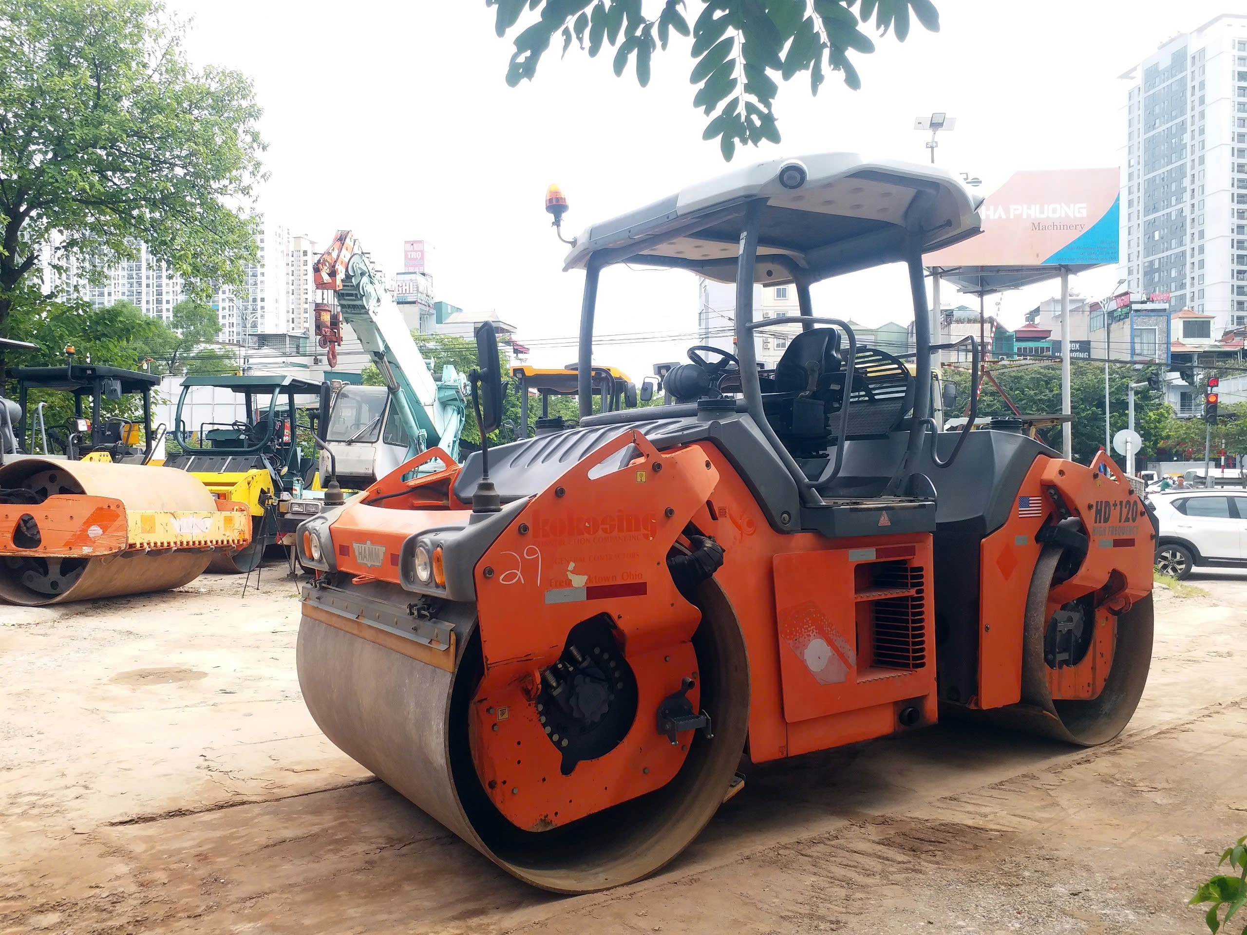 ban lu rung hamm hd+120 vv-hv sx 2011 nhap khau