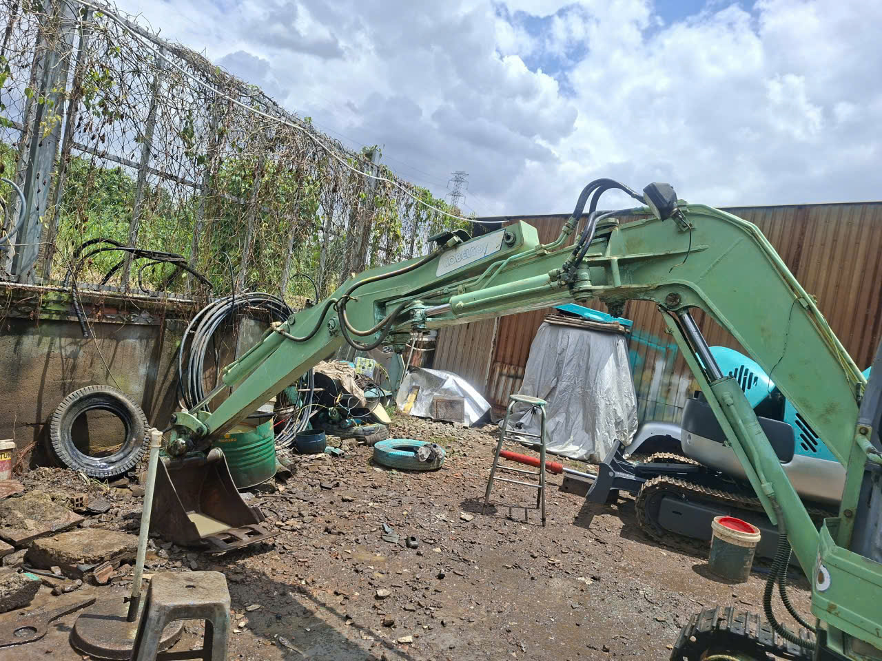 ban xe cuoc kobelco (015) giay to day du,