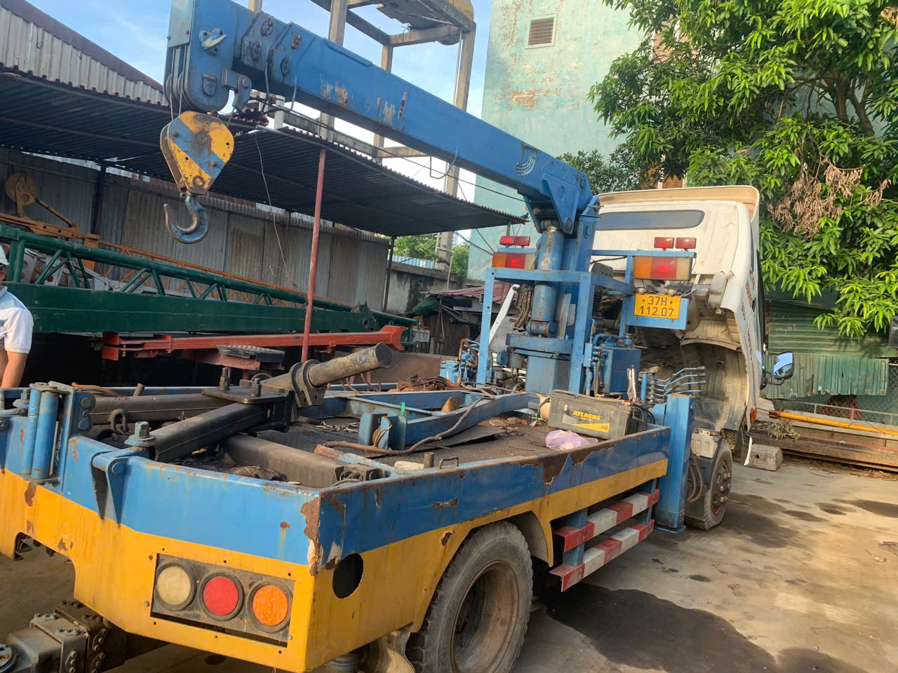 ban xe cuu ho hyundai hd72 sx208