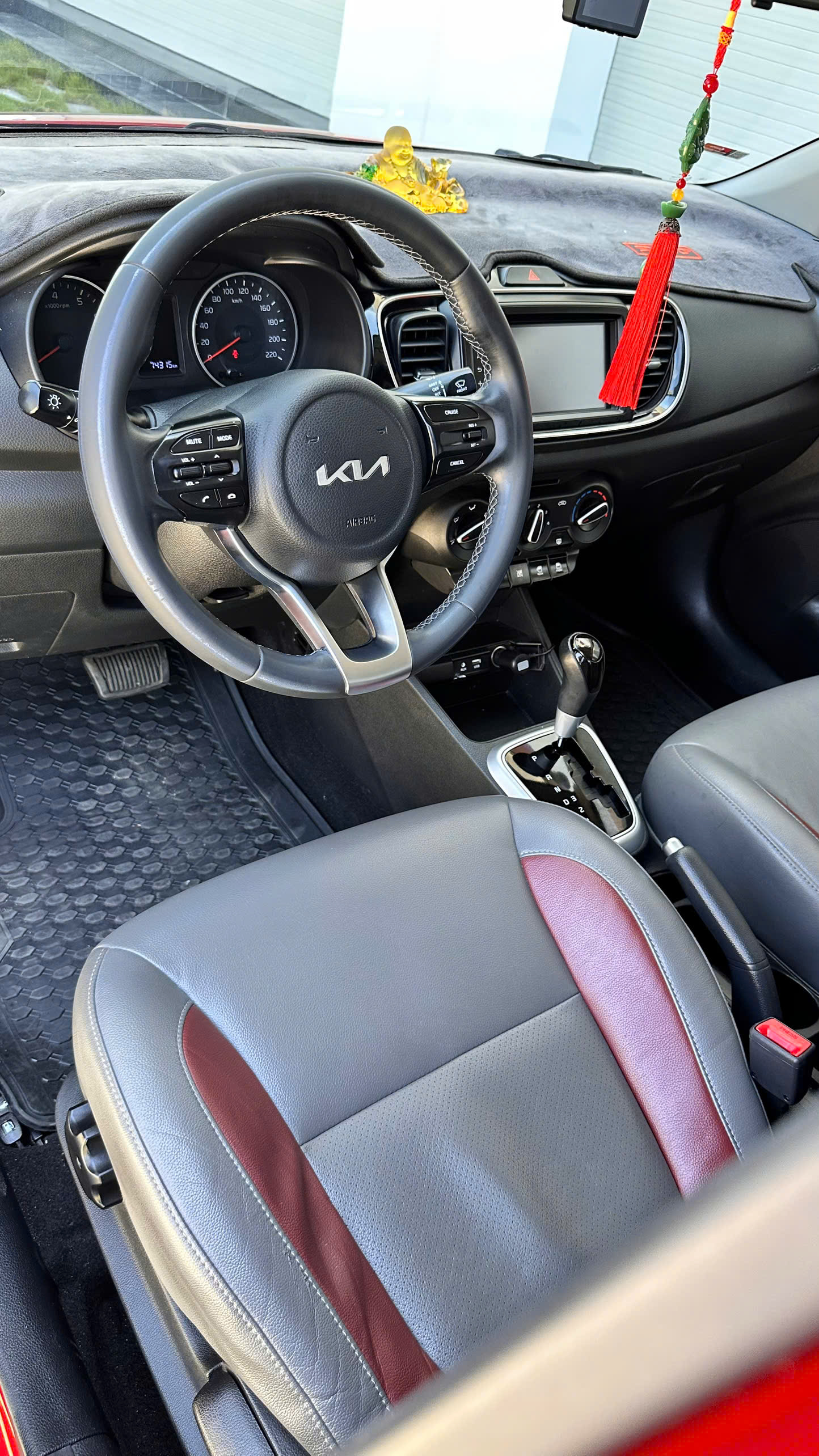 ban xe kia soluto 2022 1.4 luxury
