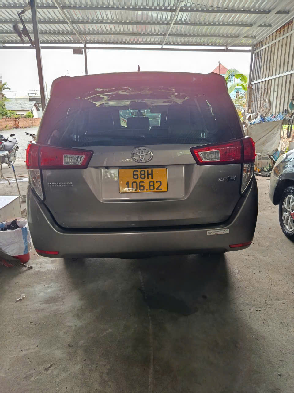 can cho cong ty ,doanh nghiep thue dai han xe innova e 2021 kem lai xe