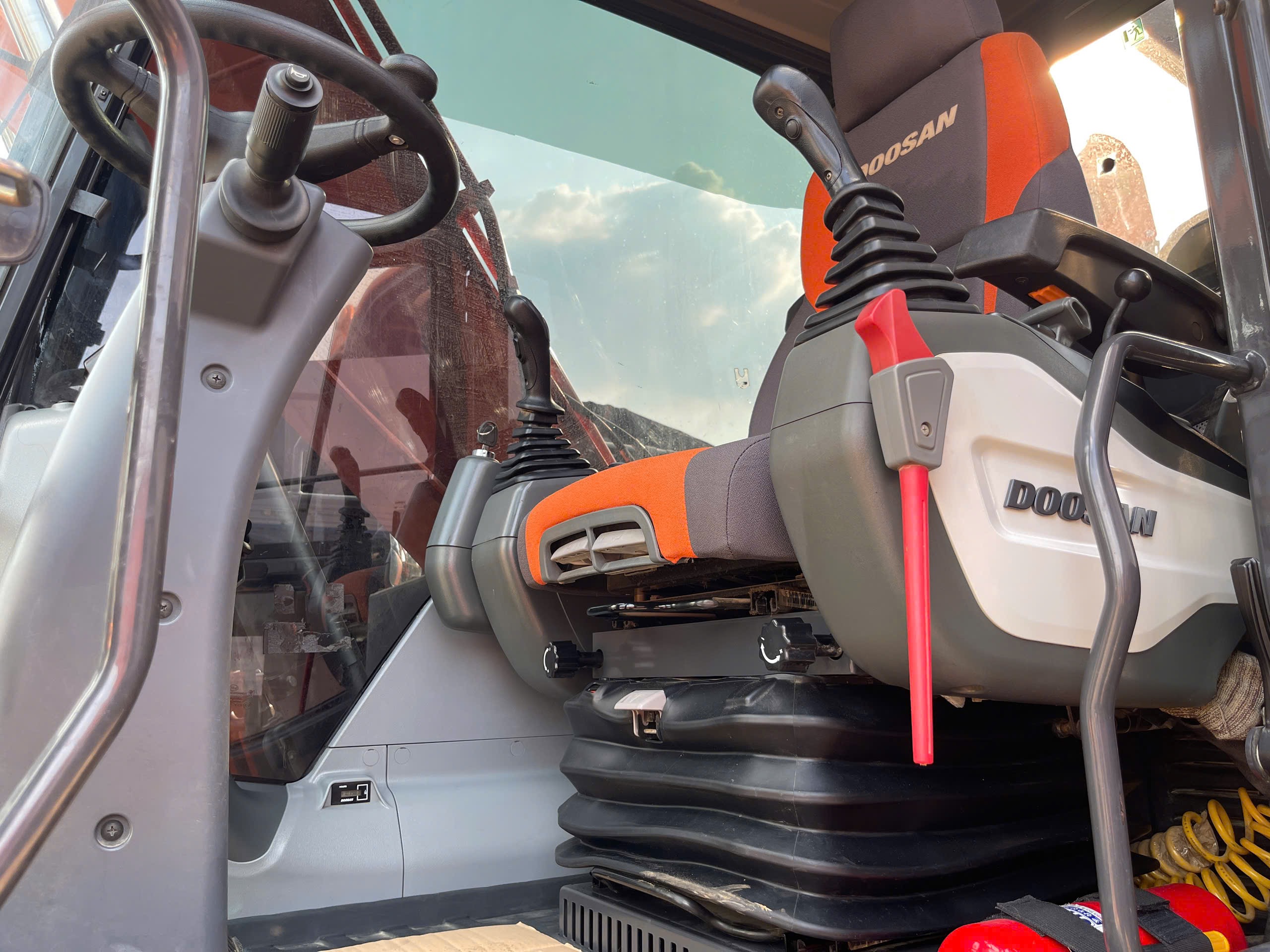 dx140w-5k nhap khau tu han quoc