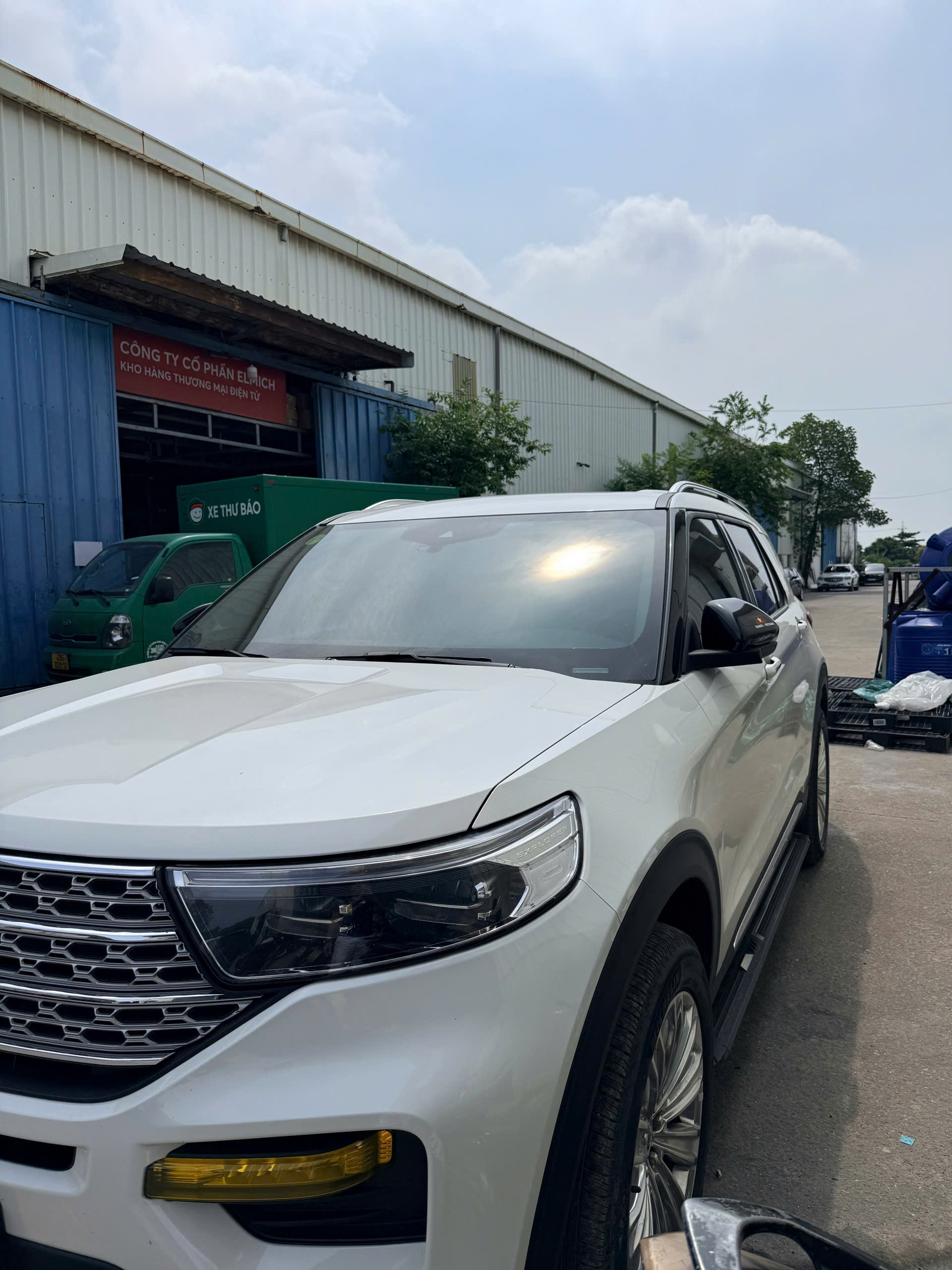 chinh chu ban ford explorer 2022 trang 67000 km