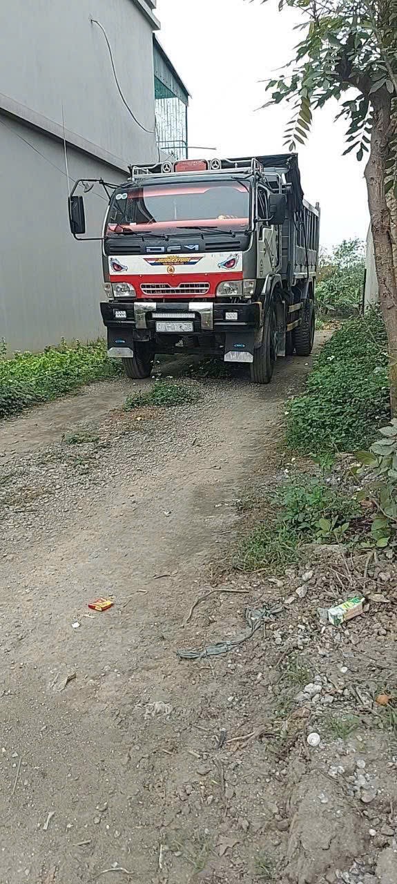 gia dinh muon ban dongfeng 5t doi 209