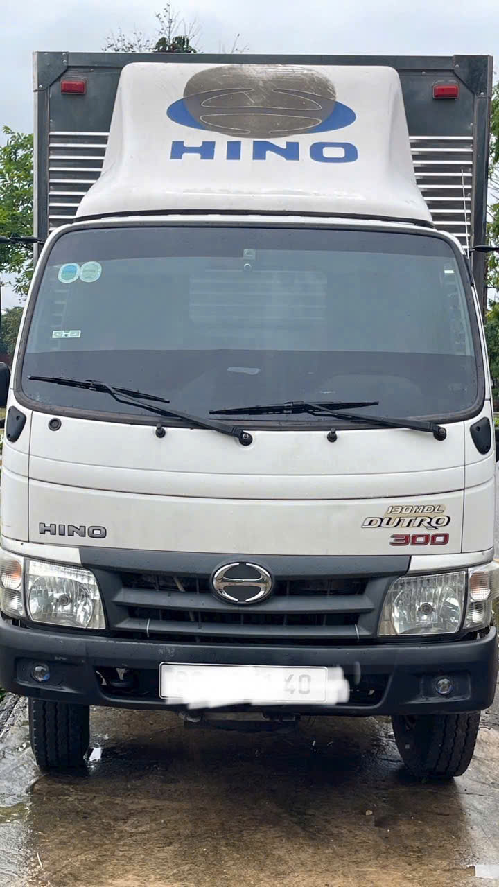 hino ,,sx 2018,,tai 3t5,,,,thung dai 5m7