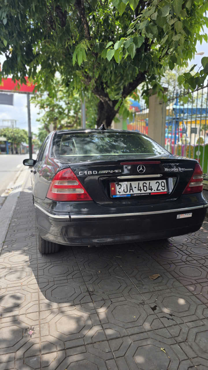 mercedes-benz c180k 2003 den