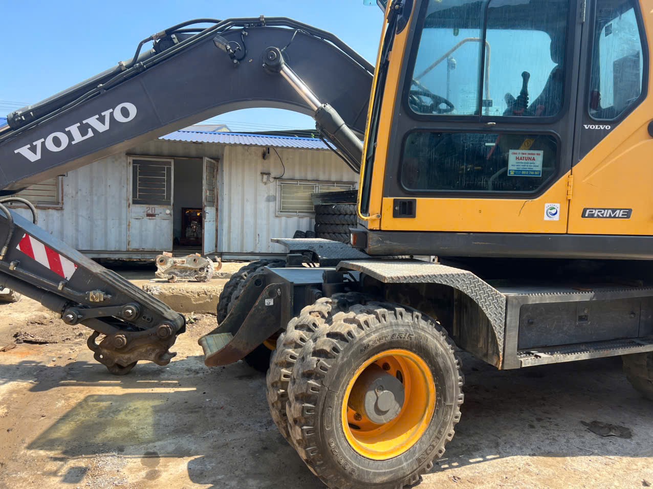 volvo  ew145b/2015  chat luong cao