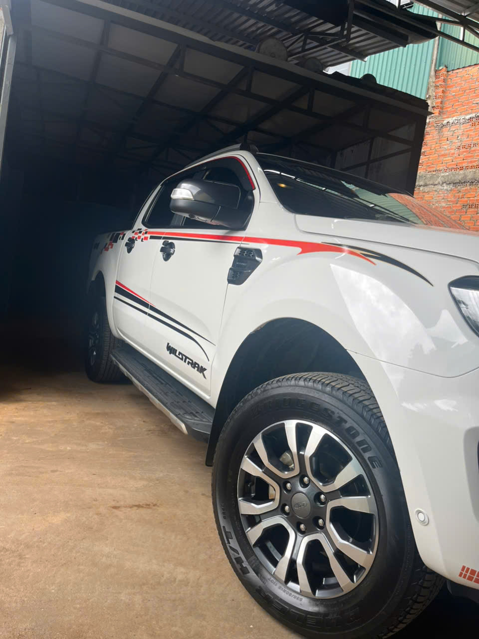 xe ban tai ford witrak bitubo 2.0 ban fun 2 cau doi 2019 fom moi